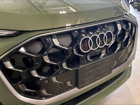 Certified 2025 Audi Q5 Premium Plus w/ Premium Plus AWD/4WD image 30