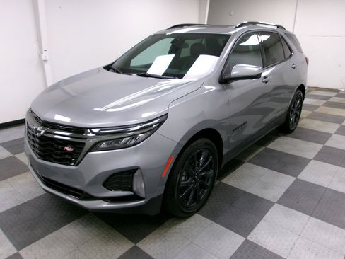 Used 2023 Chevrolet Equinox RS w/ RS Leather Package AWD/4WD image 1