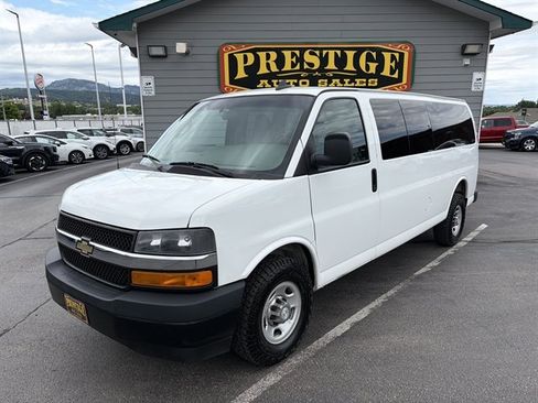 Used 2016 Chevrolet Express 3500 LT w/ LT Preferred Equipment Group RWD image 1