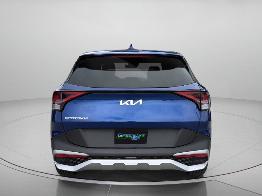 Used 2023 Kia Sportage EX FWD image 4