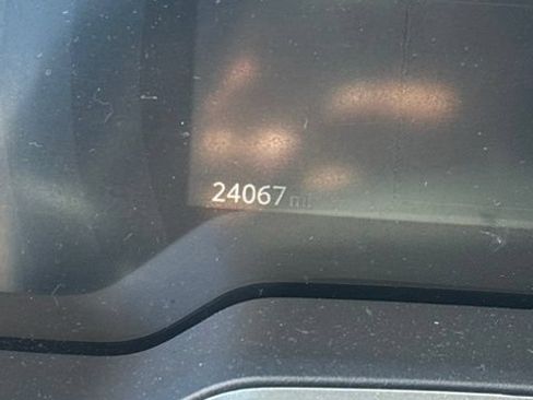 Used 2024 Toyota Corolla Cross XLE w/ Convenience Package AWD/4WD image 13