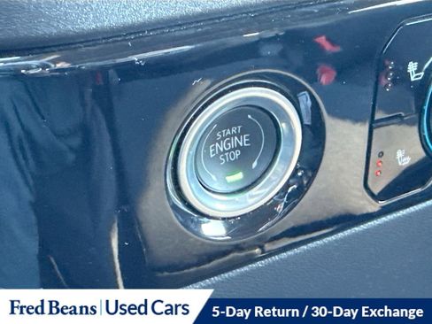 Used 2024 GMC Sierra 1500 SLE image 35