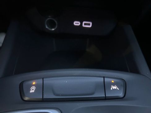 Used 2024 Chevrolet Trax LS image 26