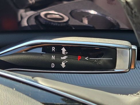 New 2025 Cadillac Optiq Sport 1 image 28