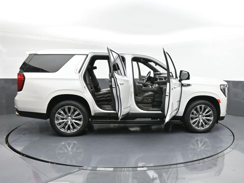 Used 2021 GMC Yukon Denali image 42