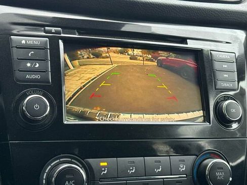 Used 2020 Nissan Rogue Sport S w/ Appearance Package image 16