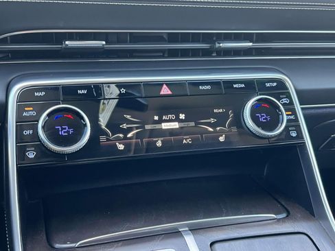 Used 2024 Genesis GV80 2.5T image 16