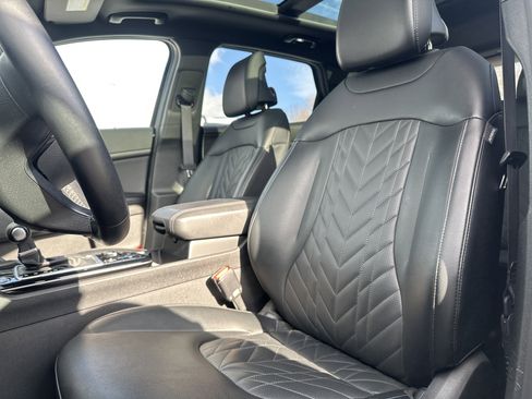 Used 2024 Kia Sportage X-Line w/ X-Line Premium Package image 28