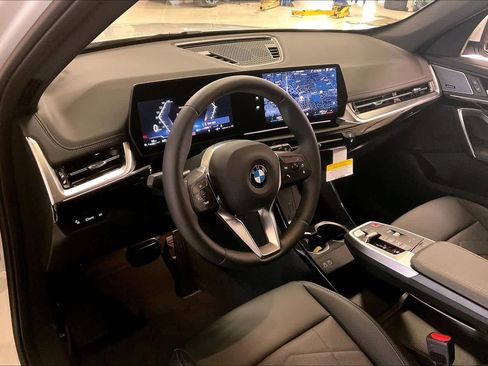 New 2026 BMW X1 xDrive28i w/ Convenience Package AWD/4WD image 8