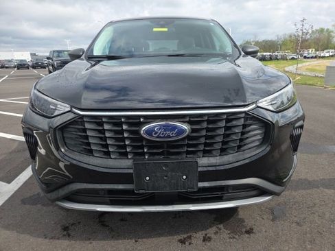 Used 2023 Ford Escape Active w/ Cold Weather Package image 3
