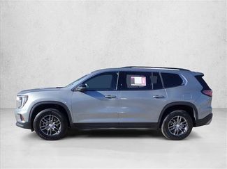 Used 2025 GMC Acadia Elevation video 2