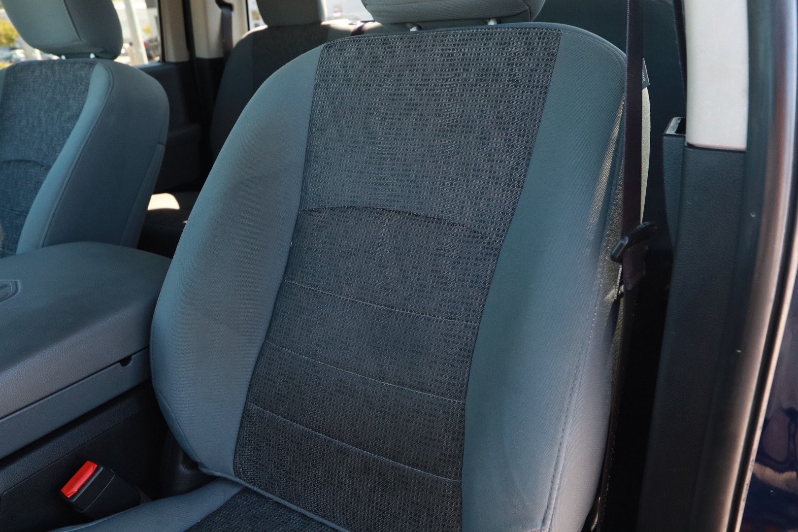 Used 2015 RAM 1500 Lone Star RWD image 18