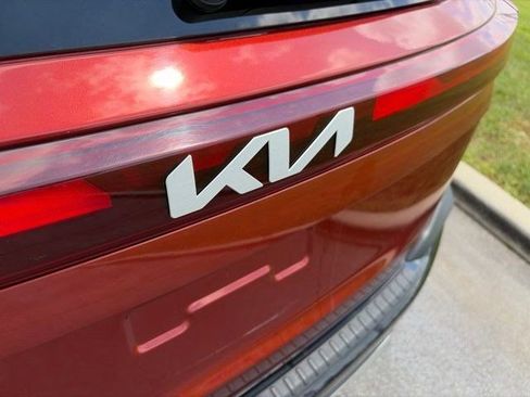 Used 2024 Kia Seltos S AWD/4WD image 48