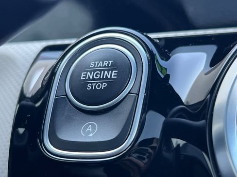 Used 2021 Mercedes-Benz A 220 image 23
