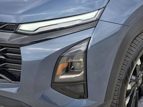 New 2026 Chevrolet Equinox RS w/ Convenience Package III FWD image 6