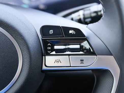 New 2026 Hyundai Elantra Limited FWD image 26