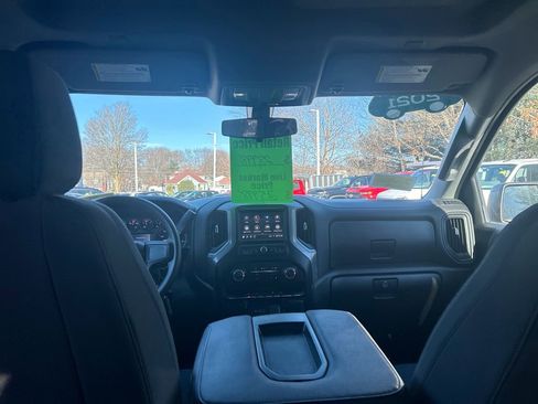 Certified 2021 Chevrolet Silverado 1500 Custom image 21