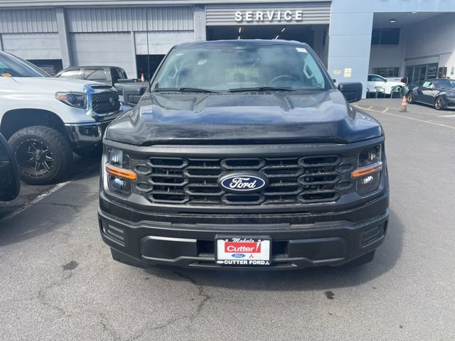 Used 2025 Ford F150 XL w/ Tow/Haul Package RWD image 2