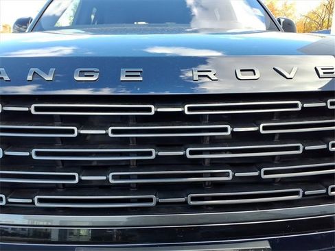 Used 2023 Land Rover Range Rover SE image 8