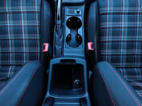Used 2016 Volkswagen GTI S image 26