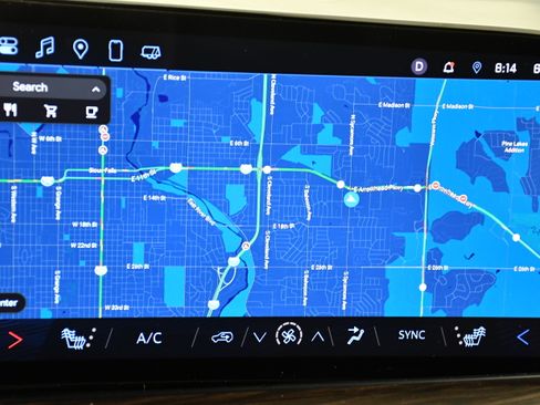 Used 2025 Chevrolet Tahoe Z71 AWD/4WD image 28