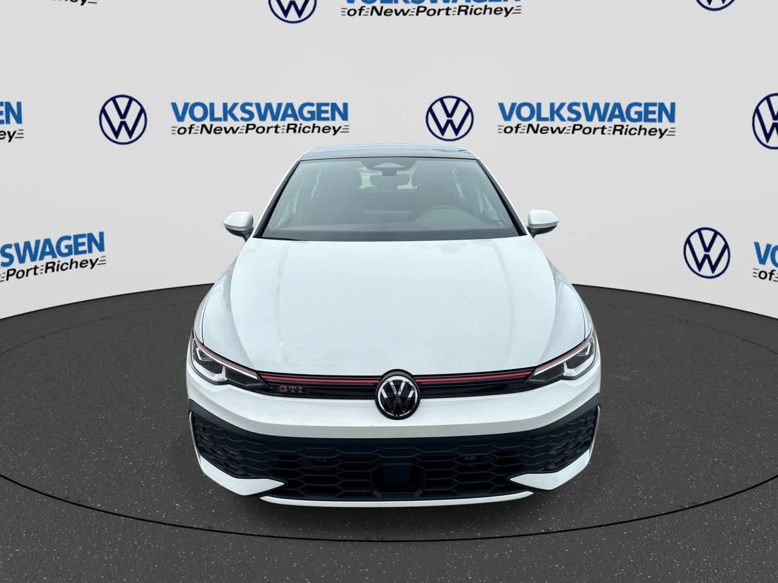 New 2026 Volkswagen GTI SE FWD image 17