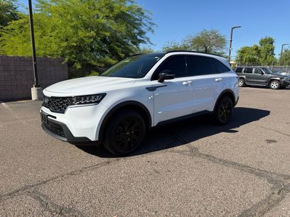 Used 2021 Kia Sorento S w/ Panoramic Sunroof Package