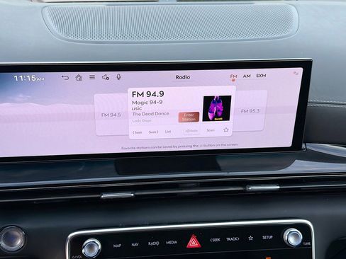 Used 2025 Genesis GV80 2.5T image 30