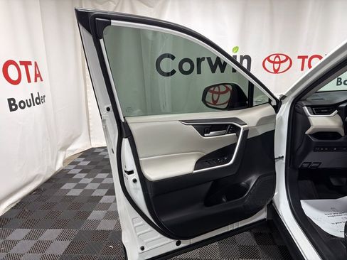 Used 2023 Toyota RAV4 XLE Premium AWD/4WD image 19
