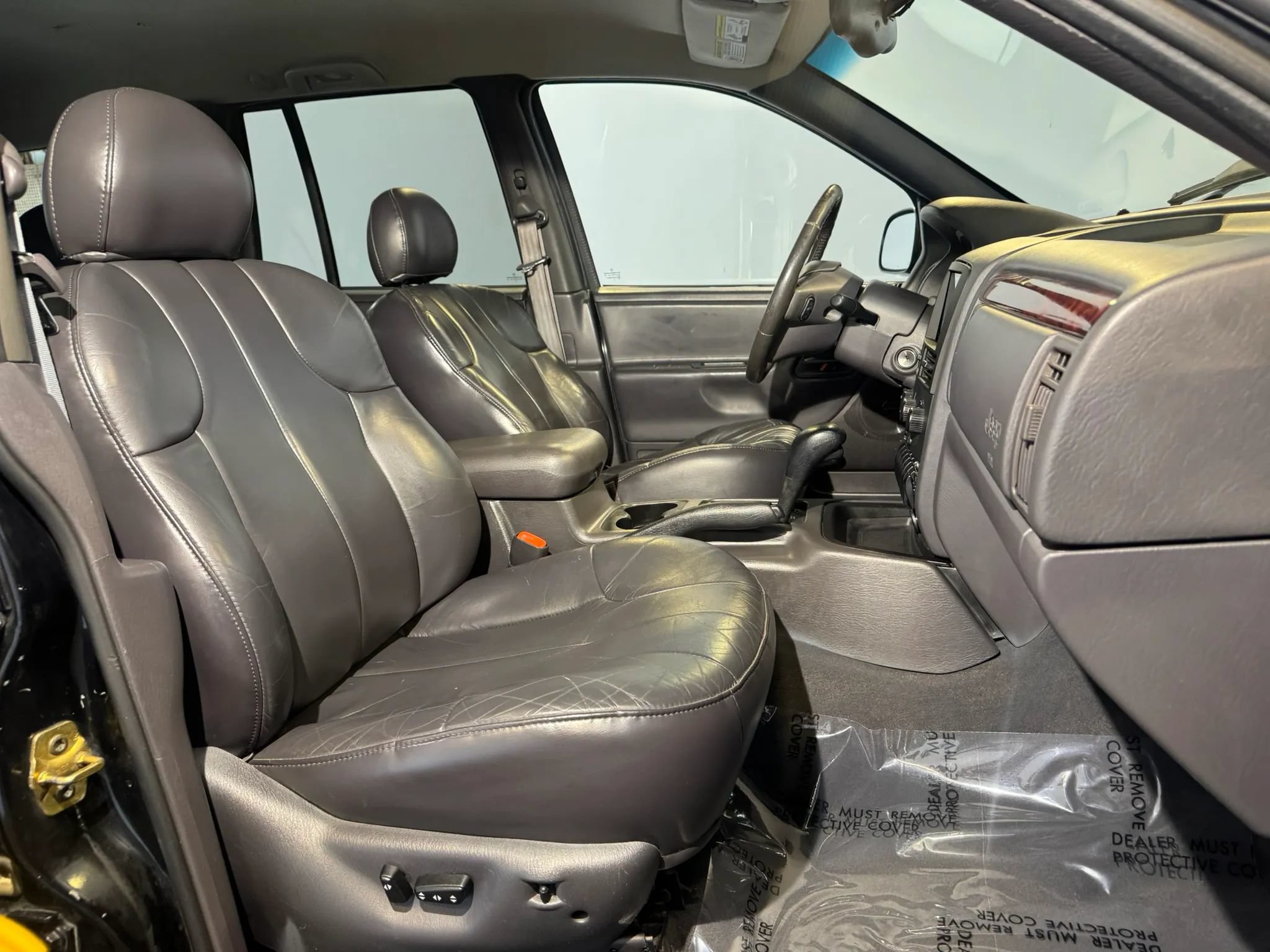Used 2000 Jeep Grand Cherokee Laredo AWD/4WD image 22