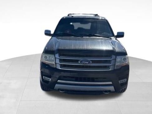 Used 2016 Ford Expedition Platinum image 2
