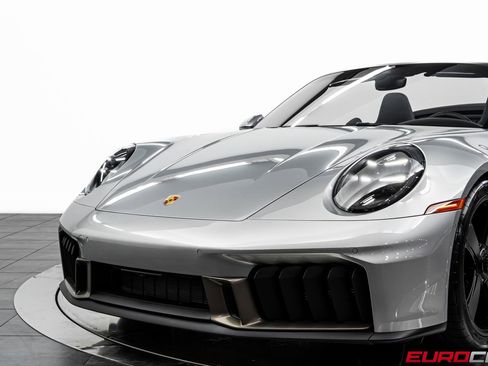 Used 2026 Porsche 911 Carrera 4 GTS image 16