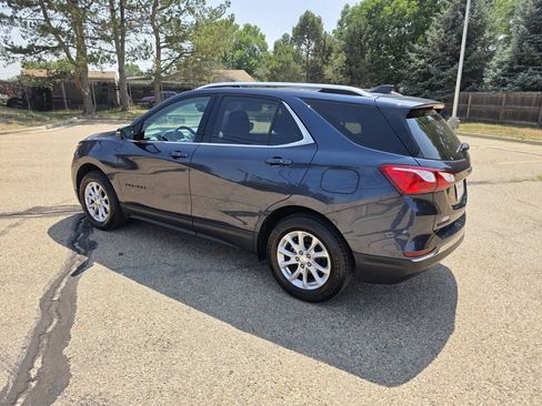 Used 2018 Chevrolet Equinox LT w/ Sun & Infotainment Package AWD/4WD image 3