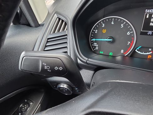 Used 2018 Ford EcoSport Titanium image 19