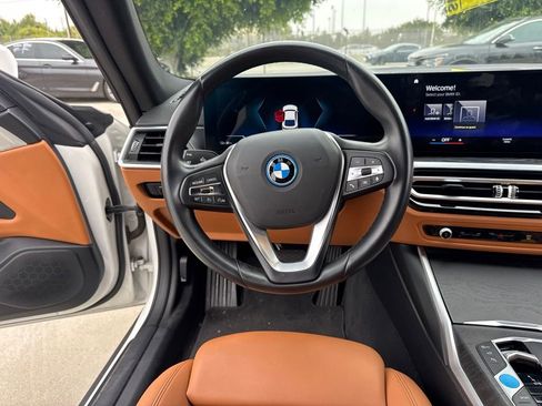 Certified 2023 BMW i4 eDrive40 w/ Parking Assistance Package RWD image 15