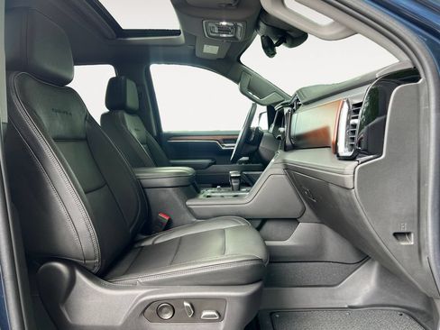 Used 2023 GMC Sierra 1500 Denali w/ Denali Reserve Package AWD/4WD image 15