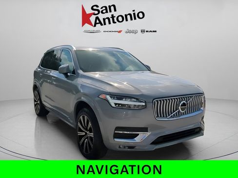 Used 2025 Volvo XC90 B5 Core w/ Protection Package image 3