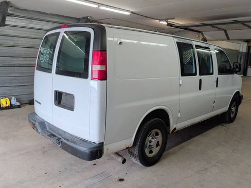 Used 2007 Chevrolet Express 1500 RWD image 5