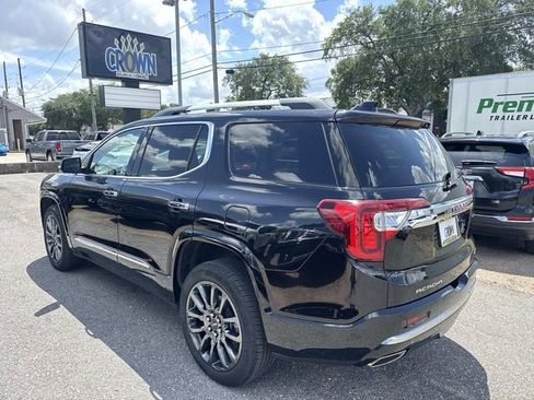Used 2023 GMC Acadia Denali w/ Black Diamond Edition image 9
