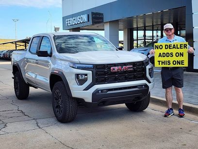 New 2026 GMC Canyon Elevation w/ Convenience Package