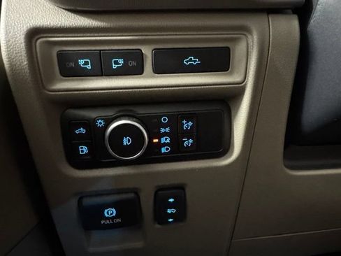 Certified 2024 Ford F150 Platinum w/ Equipment Group 703A Plus AWD/4WD image 20