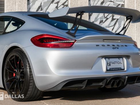 Used 2016 Porsche Cayman GT4 image 12