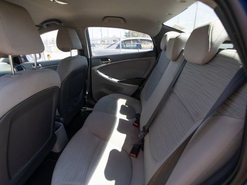 Used 2016 Hyundai Accent SE FWD image 13
