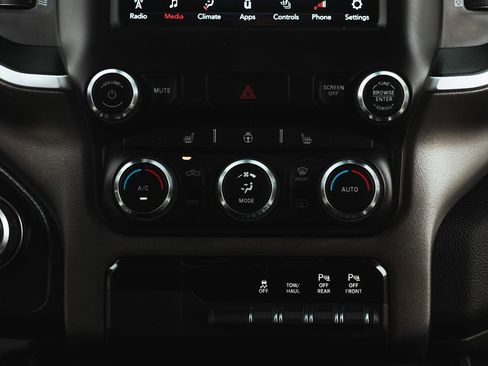 Used 2021 RAM 1500 Big Horn image 30