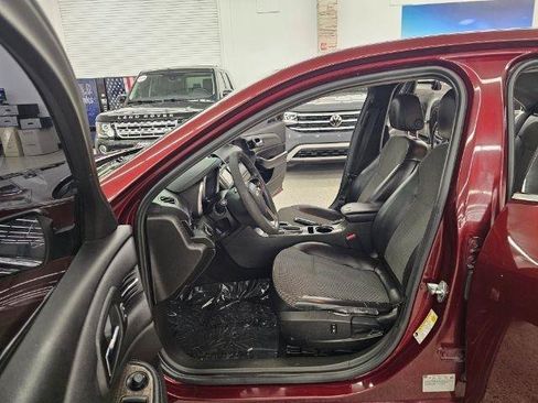 Used 2015 Chevrolet Malibu LT FWD image 8