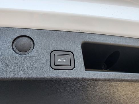 New 2026 GMC Terrain Denali image 49