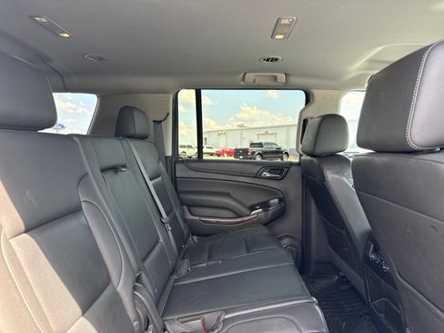 Used 2018 GMC Yukon XL SLT AWD/4WD image 17
