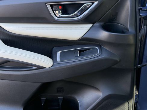 Used 2020 Subaru Ascent Limited w/ Technology Package image 13