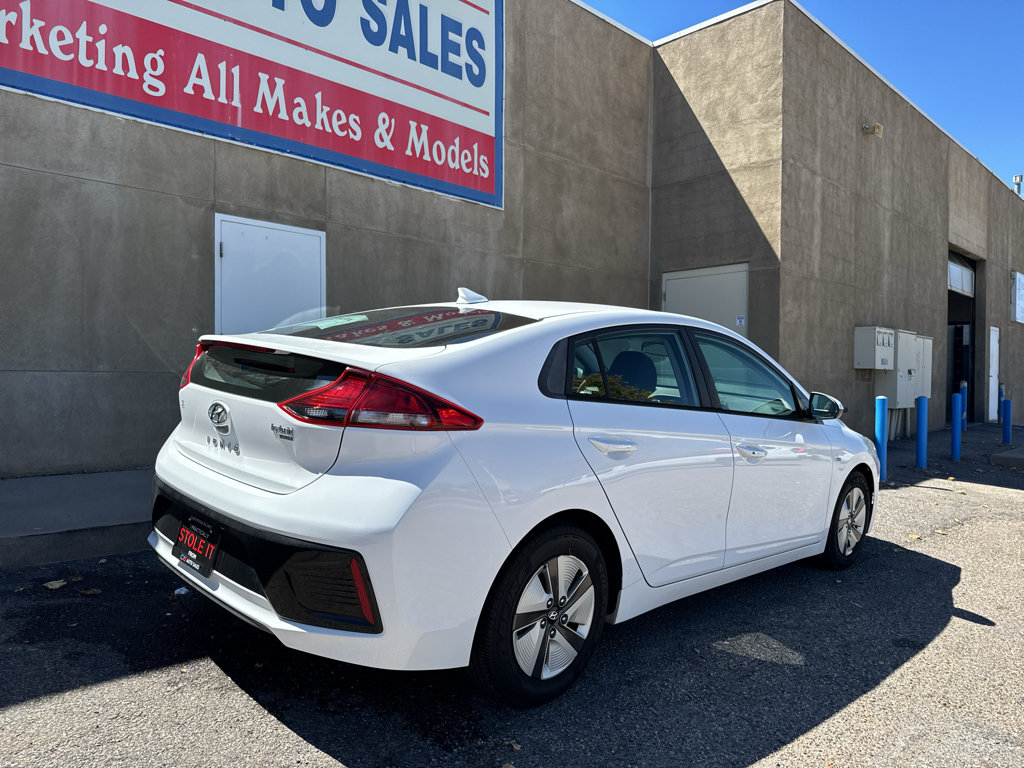Used 2018 Hyundai Ioniq Blue FWD image 5