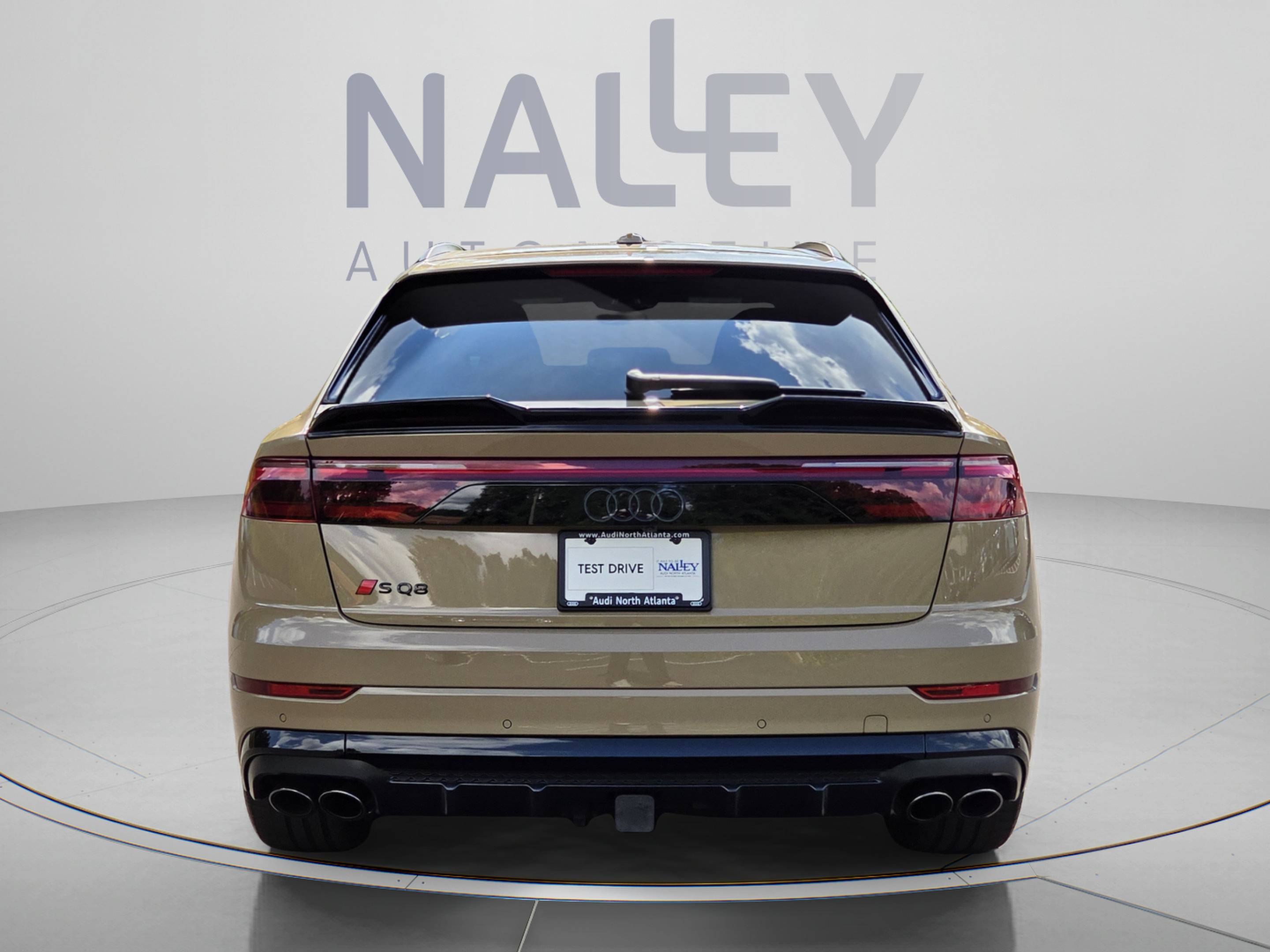 Used 2024 Audi SQ8 Premium Plus AWD/4WD image 4